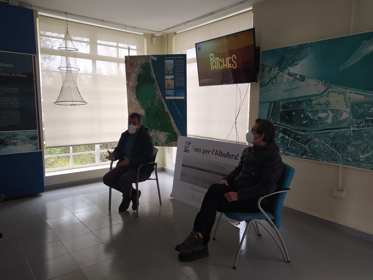 DevesaAlbufera's tweet photo. Participació del diumenge al Centre d'Interpretació #Racódel'Olla pel #DiaMundialDelsAiguamolls 💦en el visionat del documental #Patches🎥, i  col·loqui🗣️ sobre la #rosseta,🦆en perill d'extinció, i la importància de conservar els aiguamolls, amb Pablo Vera i Álvaro Olavarría.👏 https://t.co/AKy2pRB14E