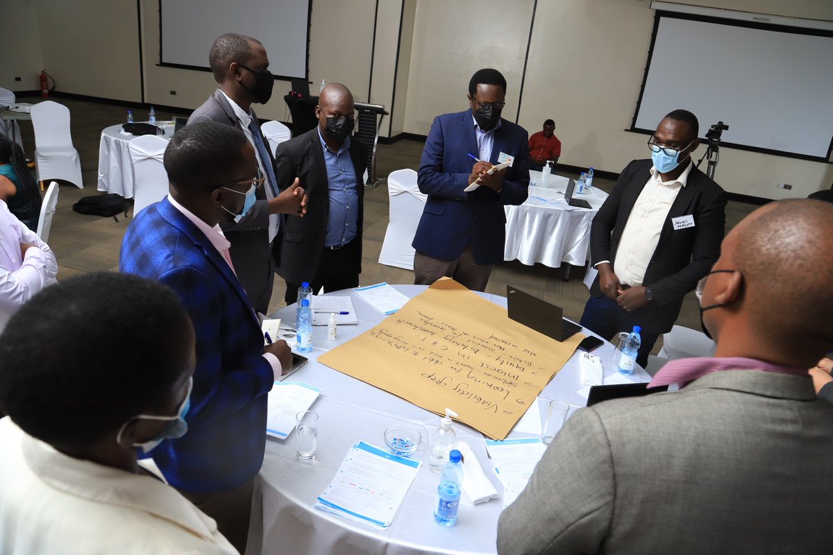 Finding XY tweet media