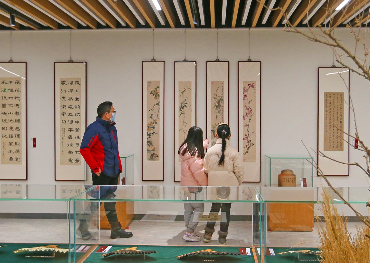 GoSongjiang's tweet photo. Visiting #exhibitions, taking photos or experiencing #handmadeworks, just come here!
As a new #landmark in #Songjiang, Yunjian Art Center is also a popular #photospot among #Shanghai citizens. During #SpringFestival, Yunjian #ArtCenter has attracted nearly 10,000 people. https://t.co/HCD0mzY1X2