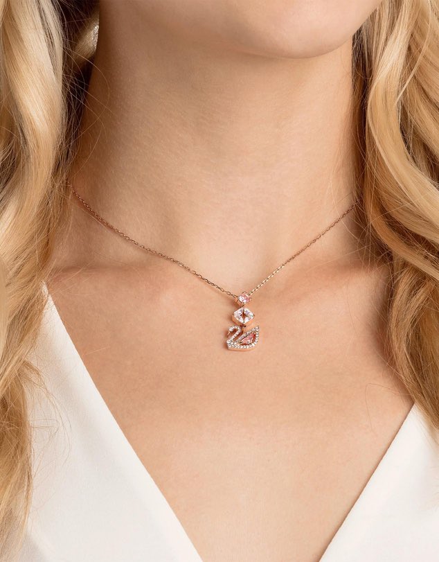 moddustore's tweet photo. 🎉 กิจกรรม แจก 💕

สร้อยคอ Swarovski🦢✨ kingpower
รุ่น ลิมิเตท สี Pink / Rose Gold 

👉🏻แจกจำนวน 1 รางวัล 

✔️กติกา 
💕 RT + FL  ทางร้าน

📍 ประกาศผล วันวาเลนไทน์ 💕14/2/22 https://t.co/uILyF0lC4b