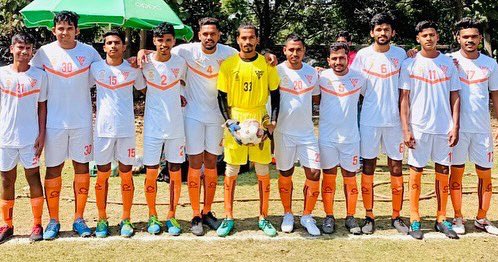 JSW C Division Senior Men’s Championship matchday 16-
M. No. 51-Tembhi(3) vs Navapur(0)
M. No. 52-VIVA SE(4) vs Elite FS(1)
M. No. 53-YMCC(0) vs Virar FC(5)
M. No. 54-Mamacha Gav(4) vs Fire Phoenix(2)
@ParthJindal11 @MandarTamhane1 @sudhirtailong1 @WIFAOfficial @dharmesgohel https://t.co/srLvmxM7Bh