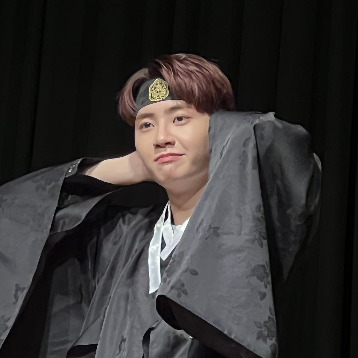 608_dasomguco's tweet photo. 일어나십시오
                                                      싫다
오늘은 스무자도
익히지 못하셨습니다
                                       내일 할 것이다 https://t.co/t8ab36hyFo
