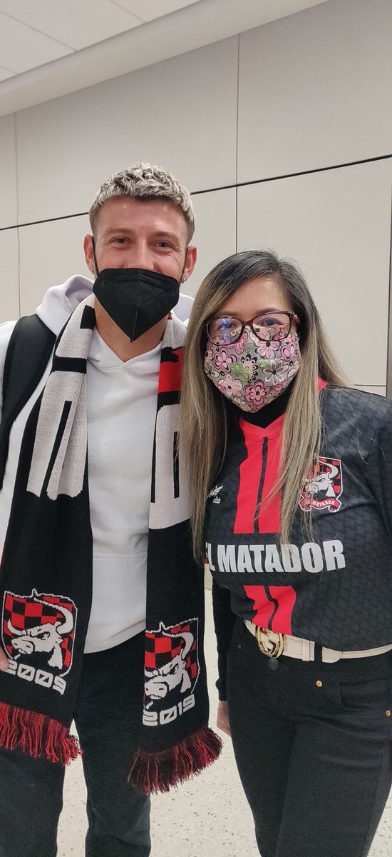 HORSE_GOD's tweet photo. Welcome to Dallas Paul! #SimpreContigo #DTID #FCDallas @ElMatadorFCD @PaulArriola @FCDallas https://t.co/lqAgJDY5O0
