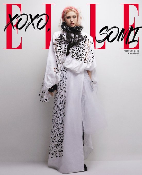 1 pic. JEON SOMI 'ELLE Singapore' FEBRUARY 2022

Photographer Kim Heejune
Editor Caroline Suganda
Fashion