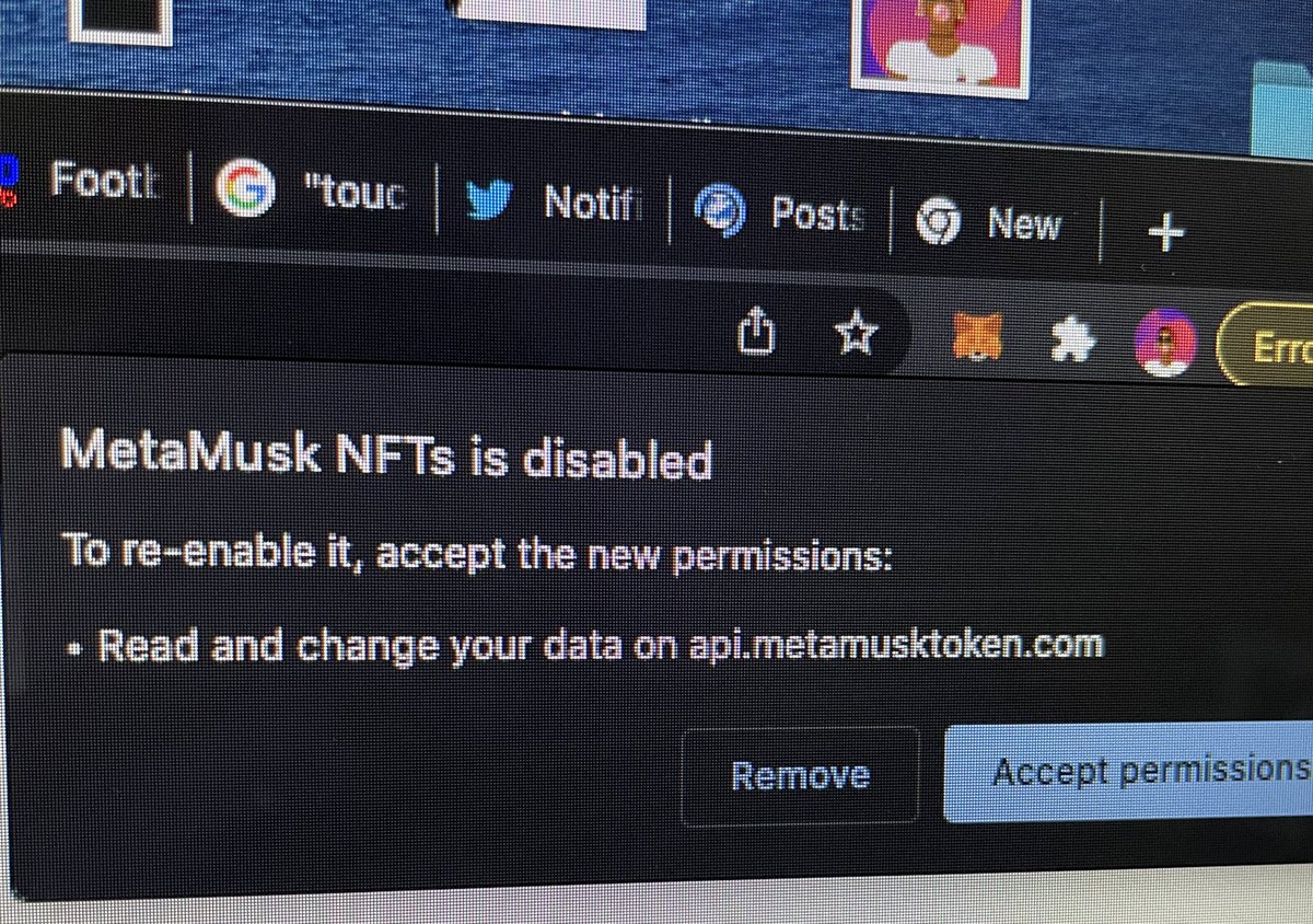 itsjustreva's tweet photo. Check.
Double check.
Triple check.
You know what would have happened if I signed permission.
#SCAM #NFTScam #metamaskscam https://t.co/AJhuttXbkK