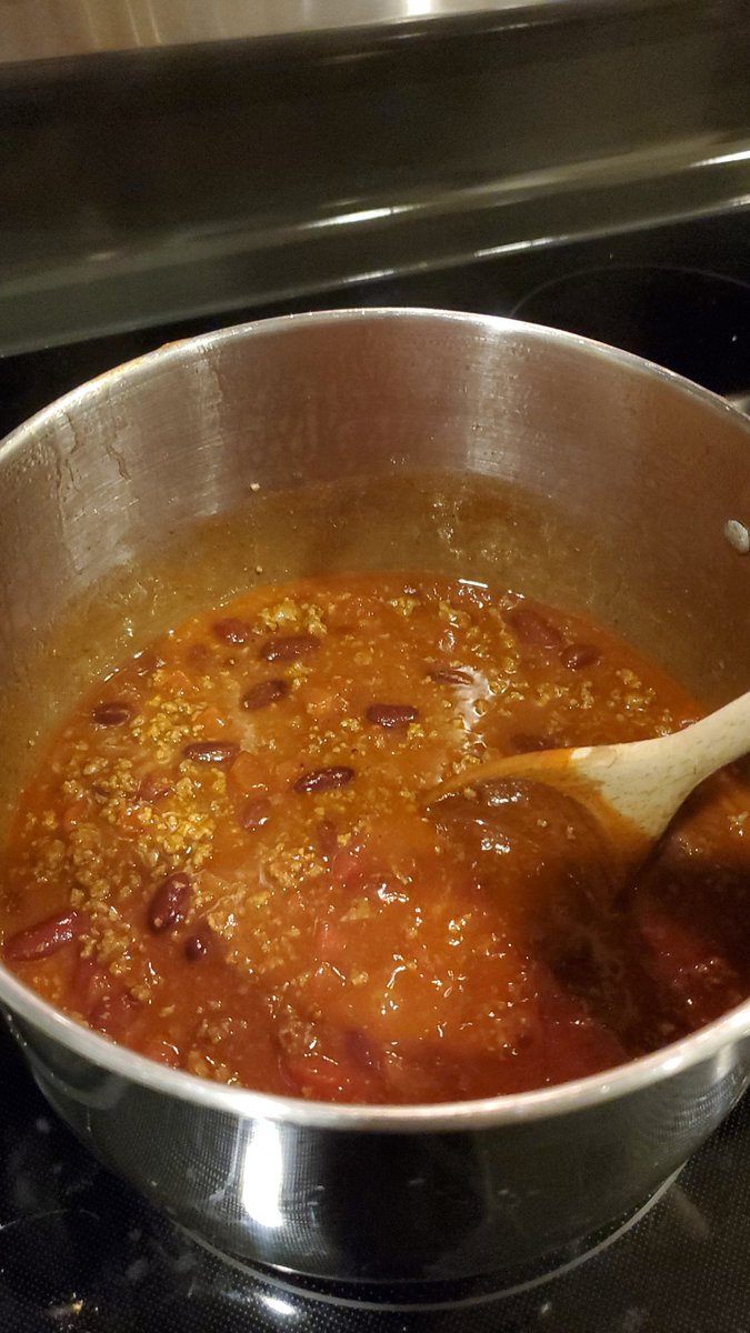 Stream incoming shortly... just need to get this ferocious chili in a crock pot. twitch.tv/OrbitalJeffo