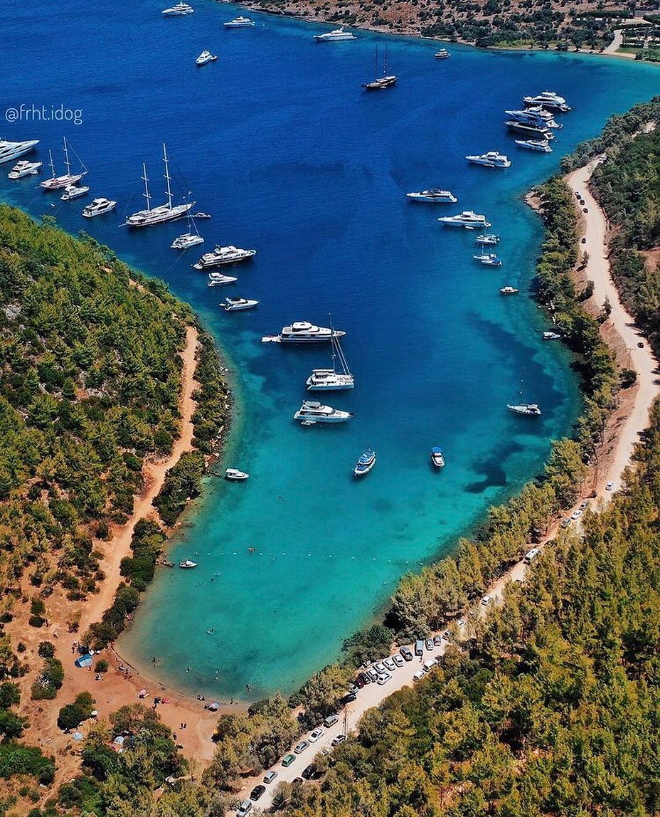 Bodrum Cennet Koyu'nu rotanıza ekleyin.