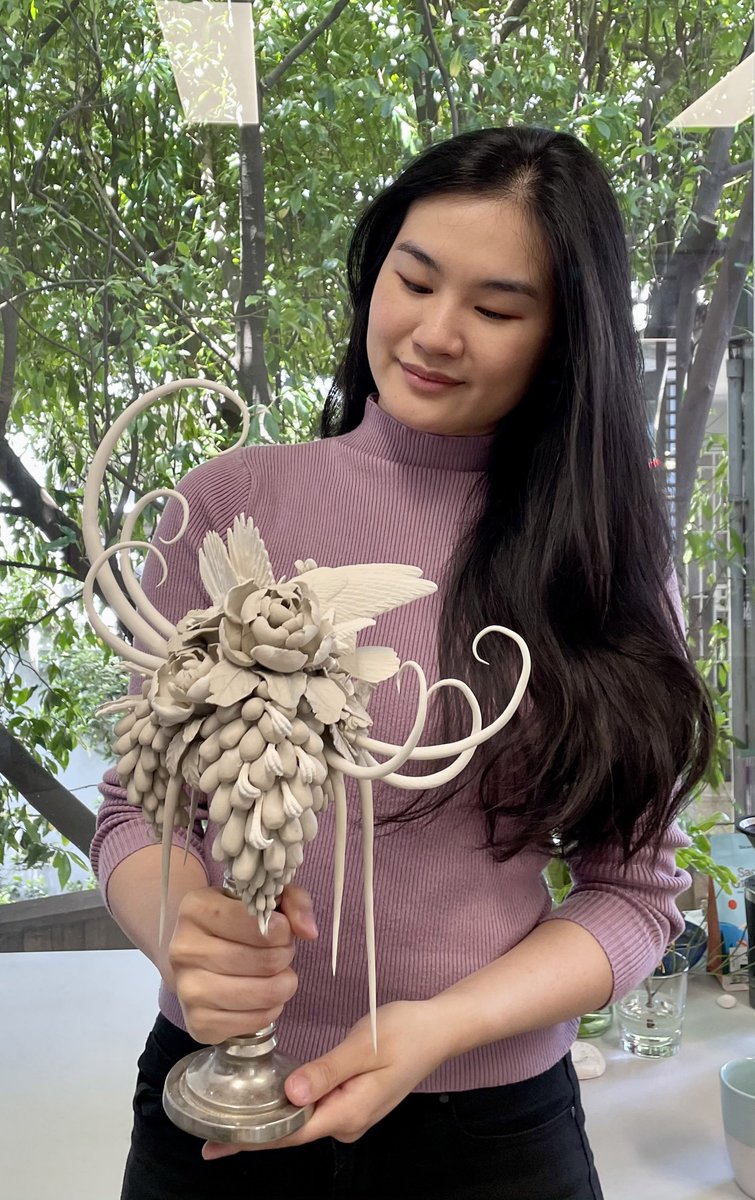 mayspacesyd's tweet image. Ruth Ju-Shih Li is holding two intensive porcelain workshops in April at Gallery Lane Cove mayspaceonline.com.au/news/porcelain…