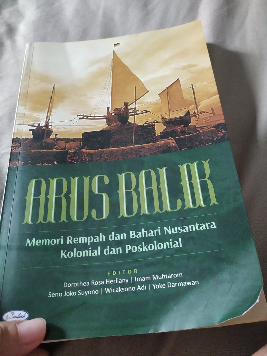Lg baca buku ini terus nemu thread ini, semacam jodoh.