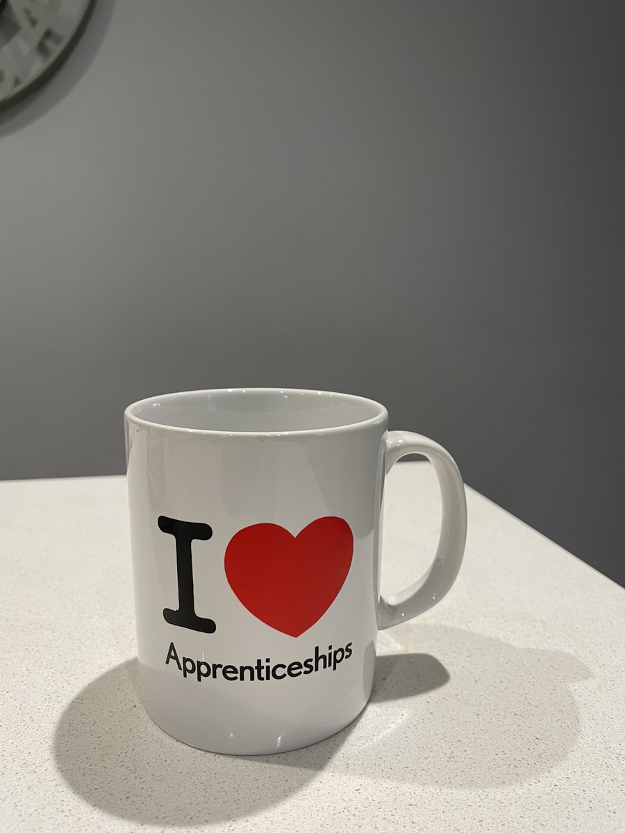 SpftA's tweet photo. And we are offβ¦.NAW2022 here we are! Make a cup of tea and enjoy βοΈ, topic of the day: how can we influence your personal/professional career development? #bulidthefuture #Apprenticeships #AANSE @beady_stace @jokingo5 @withoutstigma https://t.co/ZzYddr5GS8