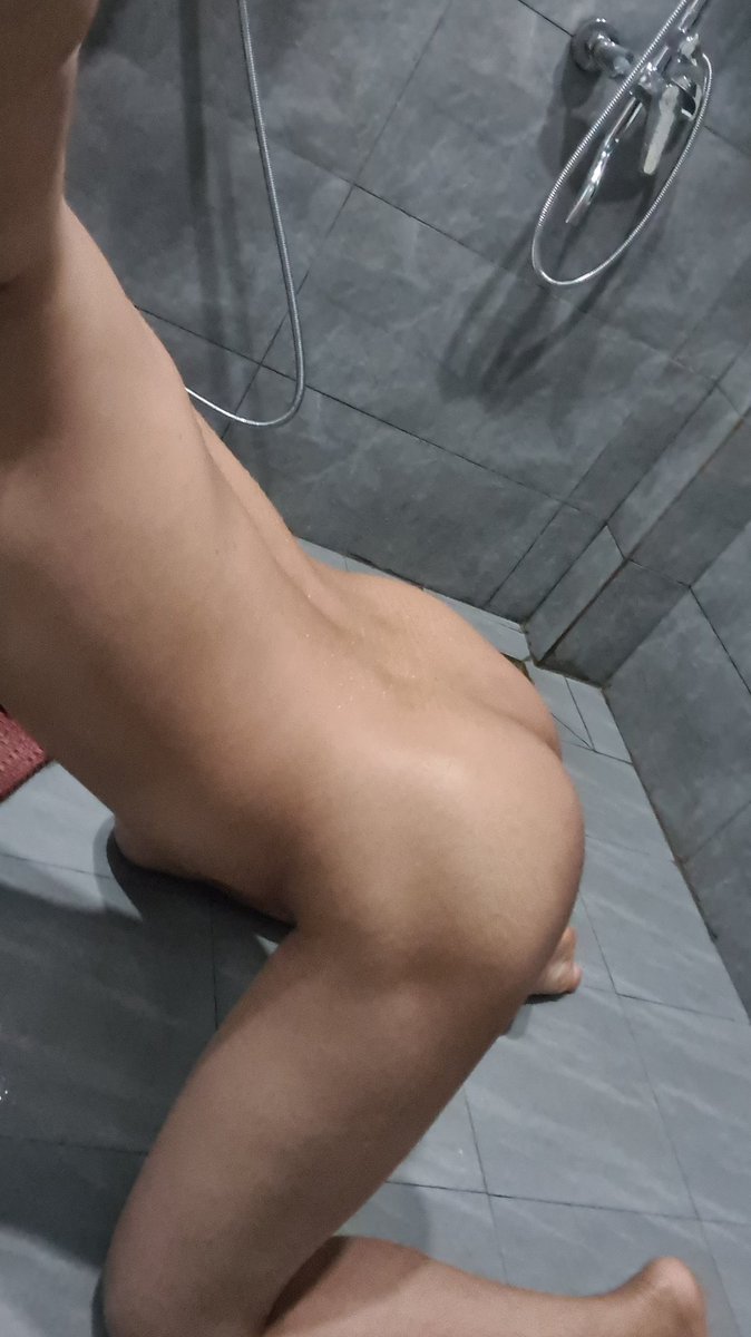 Bây giờ khai xuân thì có trễ quá không nhỉ? Cần tìm người khai xuân.