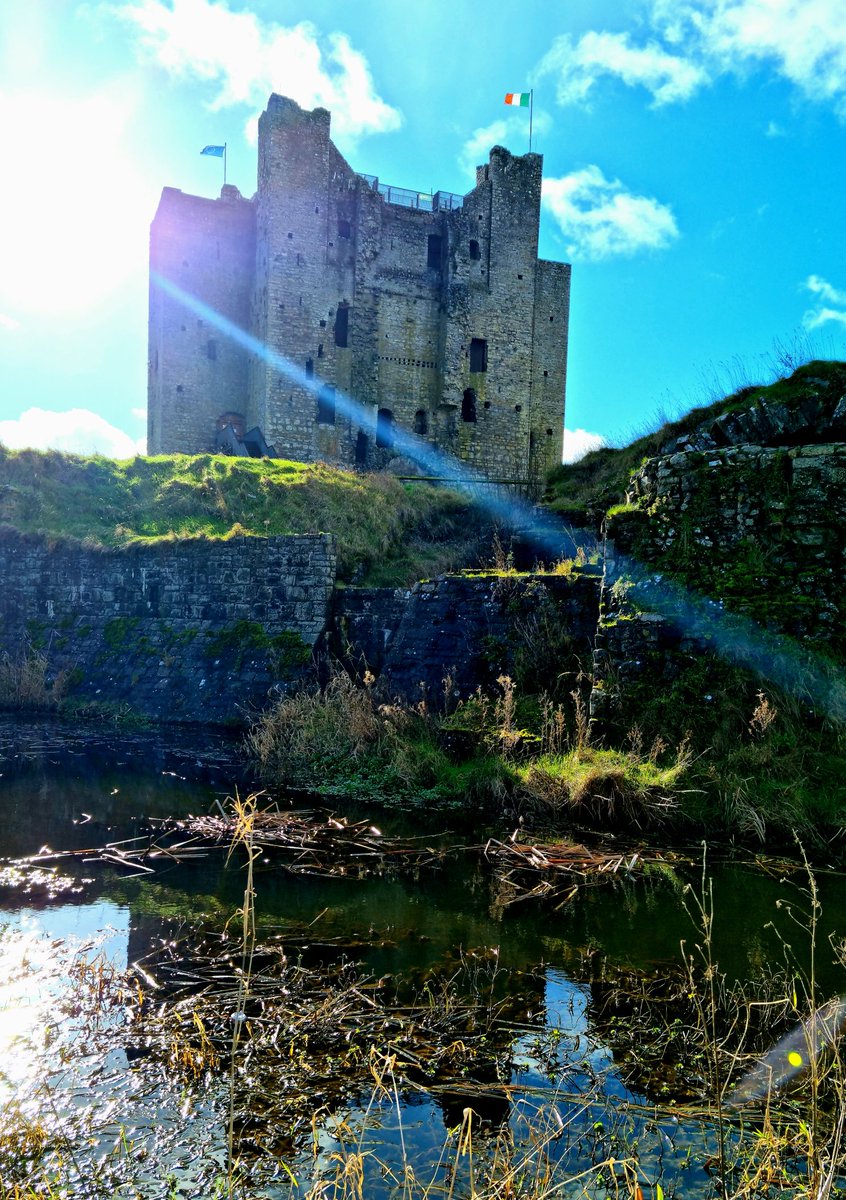 Looking across the Moat at Trim Castle towards the magnificent keep at Trim Castle 🏰 in Co Meath.  The moat was also called the Leper water in Medieval times.  Trim castle is the largest Anglo Norman Castle in Ireland 🇮🇪.  Movies such as Brave Heart where filmed at Trim Castle