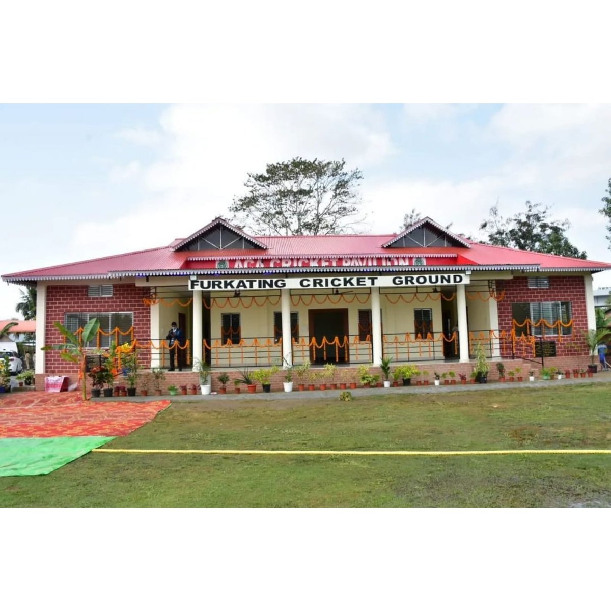 sported_tnec's tweet photo. Cricket ground and pavilion, developed by Assam Cricket Association (ACA) at Furkating, was inaugurated today by the Chief Minister Himanta Biswa Sarma.

#ACA #hbs https://t.co/Gkarqs4bsg