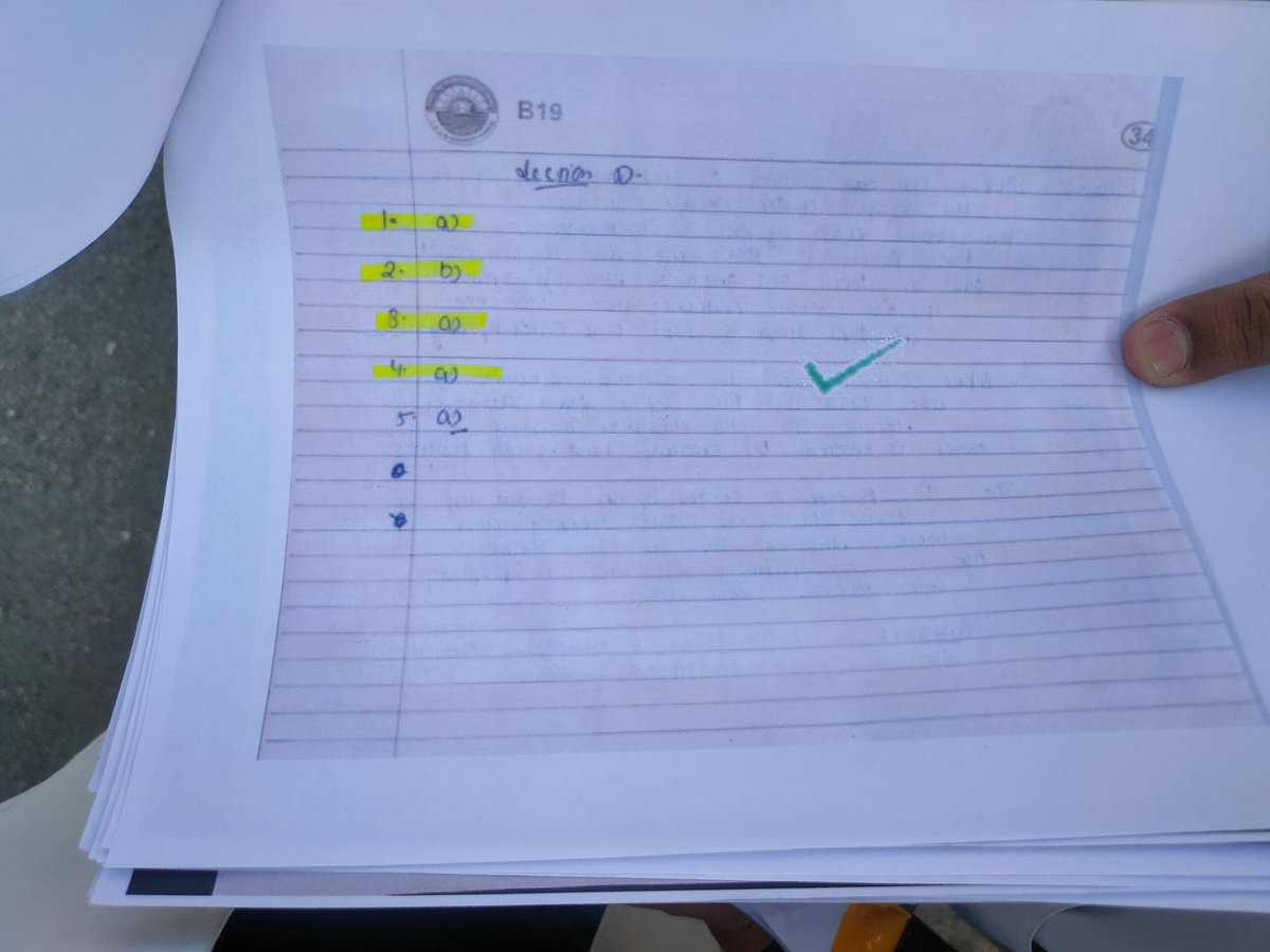 MBBSstudentCSJM's tweet image. उत्तर पुस्तिका में not visible  दर्शा  कर अंक क्यों  काटे गए?
 @CSJM_University @drdineshbjp @kpmaurya1 @CMOfficeUP @myogioffice @anandibenpatel @Mayawati @priyankagandhi @NMC_IND @official_aimsa @narendramodi @KanpurPolice @Uppolice @vpathakin @DMKanpur