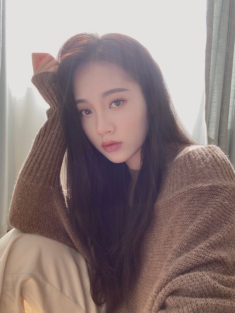 220205 fu yaning oasis update 

“the sunlight in a winter’s day☀️happy fifth day of lunar new year #welcomingthefortunegod”

m.oasis.weibo.cn/v1/h5/share?si…

#符雅凝 #푸야닝 #ヤーニン #ฝูหย่าหนิง #FuYaning #YENNY