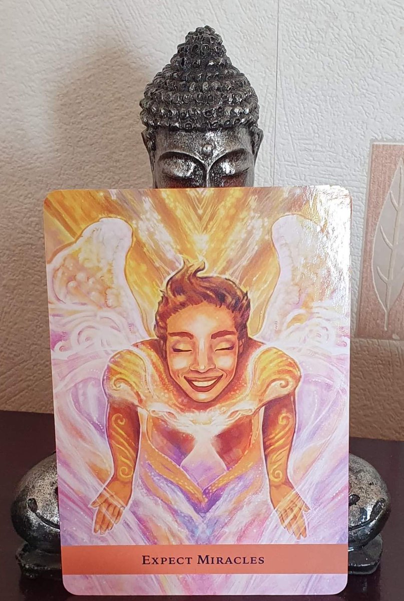 Aspects01's tweet image. Today's Angel Guidance: Expect Miracles. Miracles occur naturally. They are always ready to unfold. Your angels are encouraging you to prepare yourself for them. A miracle can be a simple change of energy that creates a wave of love in your life.
#cardoftheday #angelguides #love