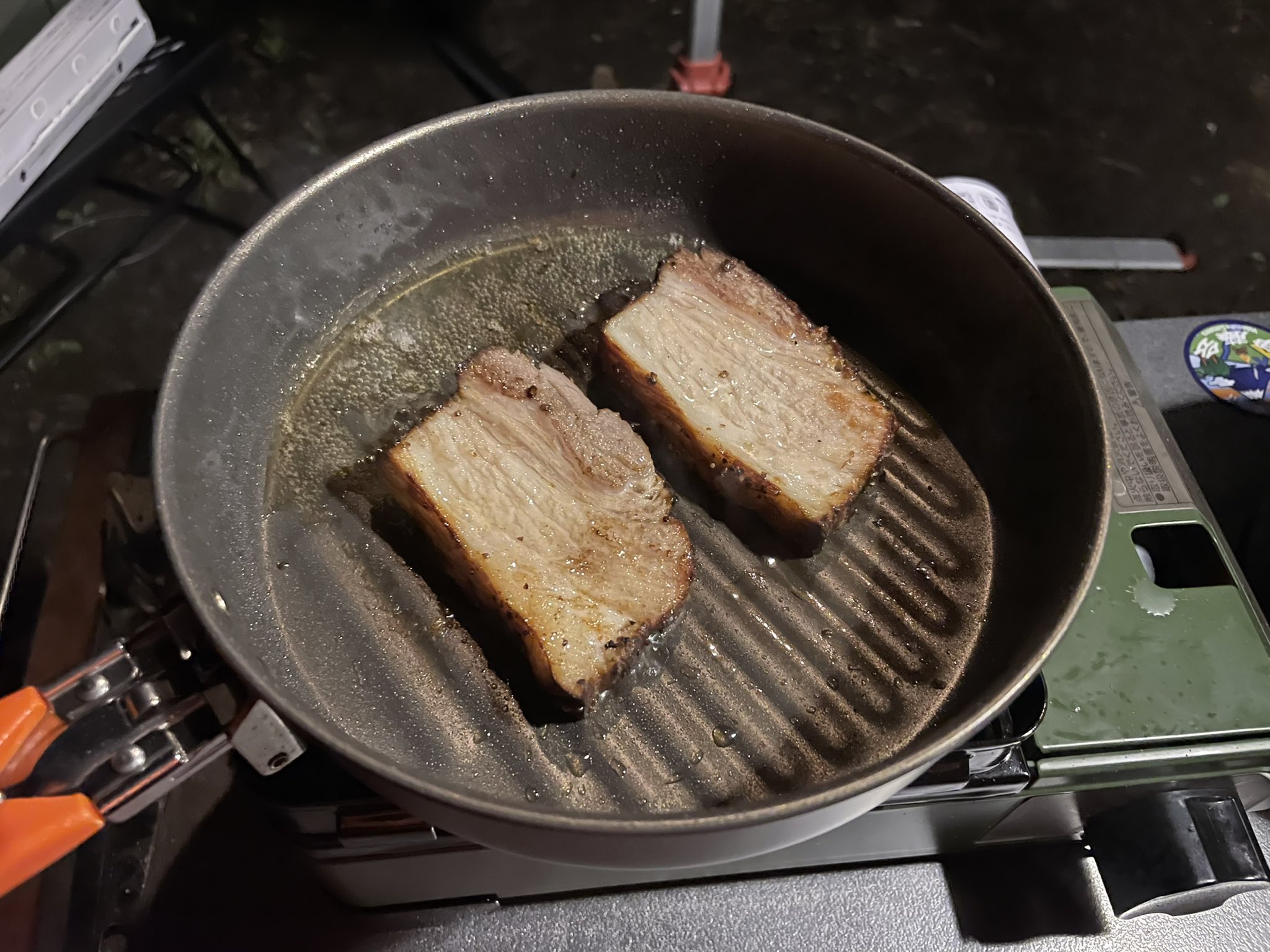 Takeching 豚バラスモークとビールがあれば他は何もいらない T Co Snuds998sa Twitter