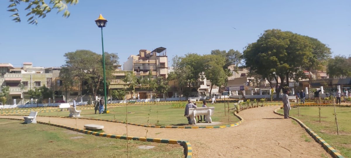 murtazawahab1's tweet photo. Happy to have reopened one family park in UC 27 of Federal B Area & one public park in Liaqatabad along with #PPP office bearers & workers. My compliments to the entire team of District Central which is doing its best rehabilitate theee important public spaces #KarachiWorks https://t.co/lplEBdxuHz