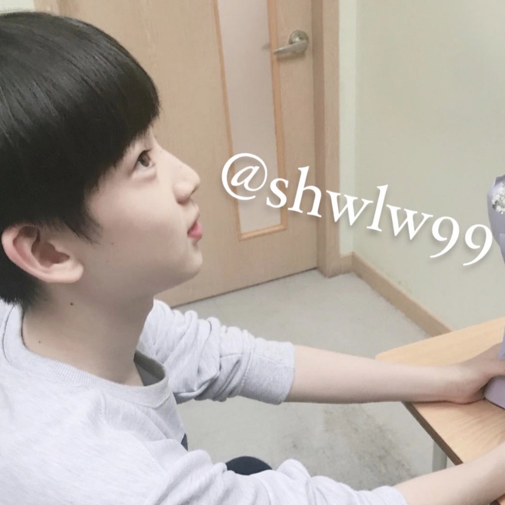 지금너무흥분하시면
애나올수잇으니까너무흥분하진마시고..