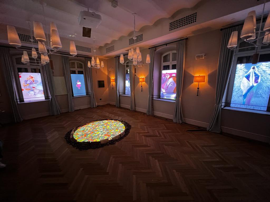 de_eyal's tweet photo. Curating an #NFTart show means not only bringing the best art but also giving it the most beautiful space to shine. Proud to present the #NFTVOICES exhibition at #SohoHouse TLV. More news to come soon... https://t.co/kAQ5Gf25nS
