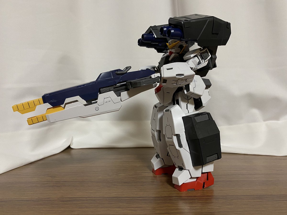 KarumaKamui's tweet photo. ヴァーチェ完成墨入れだけ
#OOガンダム　#ガンプラ　#ガンダム https://t.co/R0BuiMNP3l