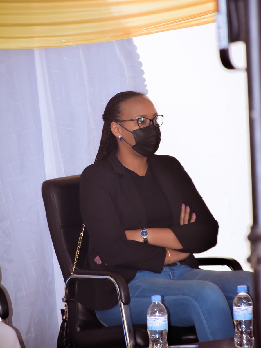 Slimnfitrwanda's tweet photo. We are honoured to be with Hon. Min @AuroreMimosa
as the Guest Honor of #Season2Finale Slim n'Fit
#SlimnFit @Rwanda_Sports @RwandaHealth @RBCRwanda
📷 :@FabriceRwihimba https://t.co/oZQfwD0Lmt