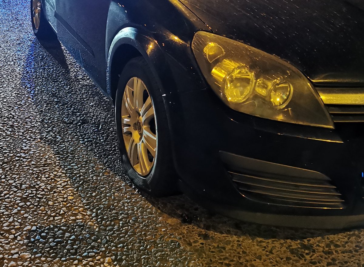 DerbyshireRPU's tweet photo. @DerbyshireARU Pursuit prevented with stinger. #FeelingDeflated https://t.co/vYNppoR7BL