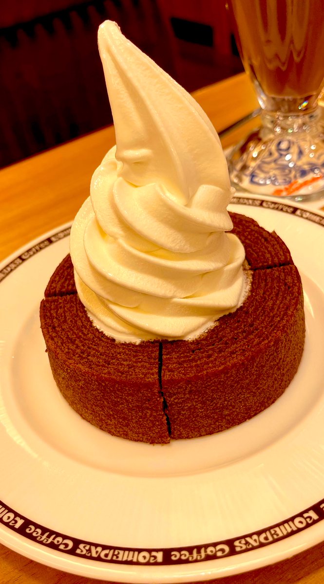 昨日サークルれっどべるの赤沢くんとブラブラ街に出た時に手に入れた獲物 