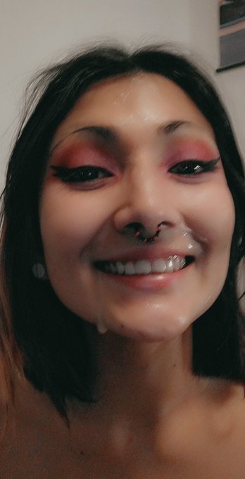 Thanks to my lovely regulars who are very patient with me and my chaotic life. My new side hobby has<a href="/tag/adultwork"class="tags"><span>#adultwork</span></a><a href="/tag/content"class="tags"><span>#content</span></a><a href="/tag/sellingcontent"class="tags"><span>#sellingcontent</span></a><a href="/tag/buyingcontent"class="tags"><span>#buyingcontent</span></a>