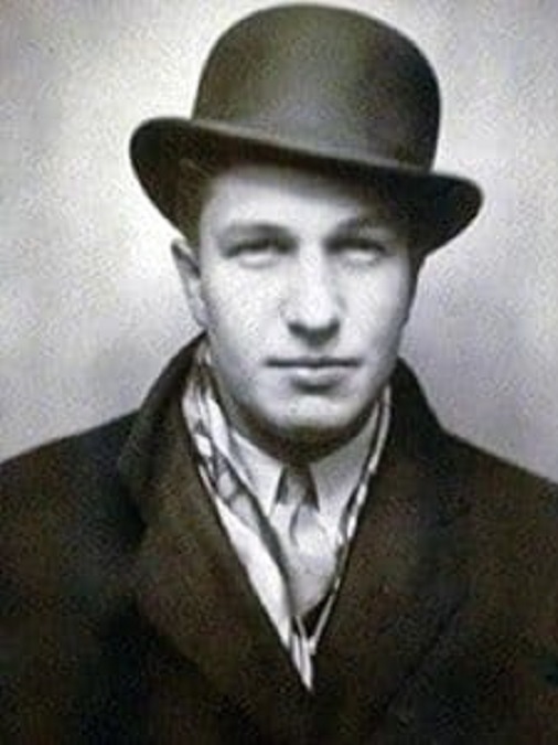 HorrorHammer1's tweet photo. Vincent Price in 1930 https://t.co/ZyZ0TOGpYD