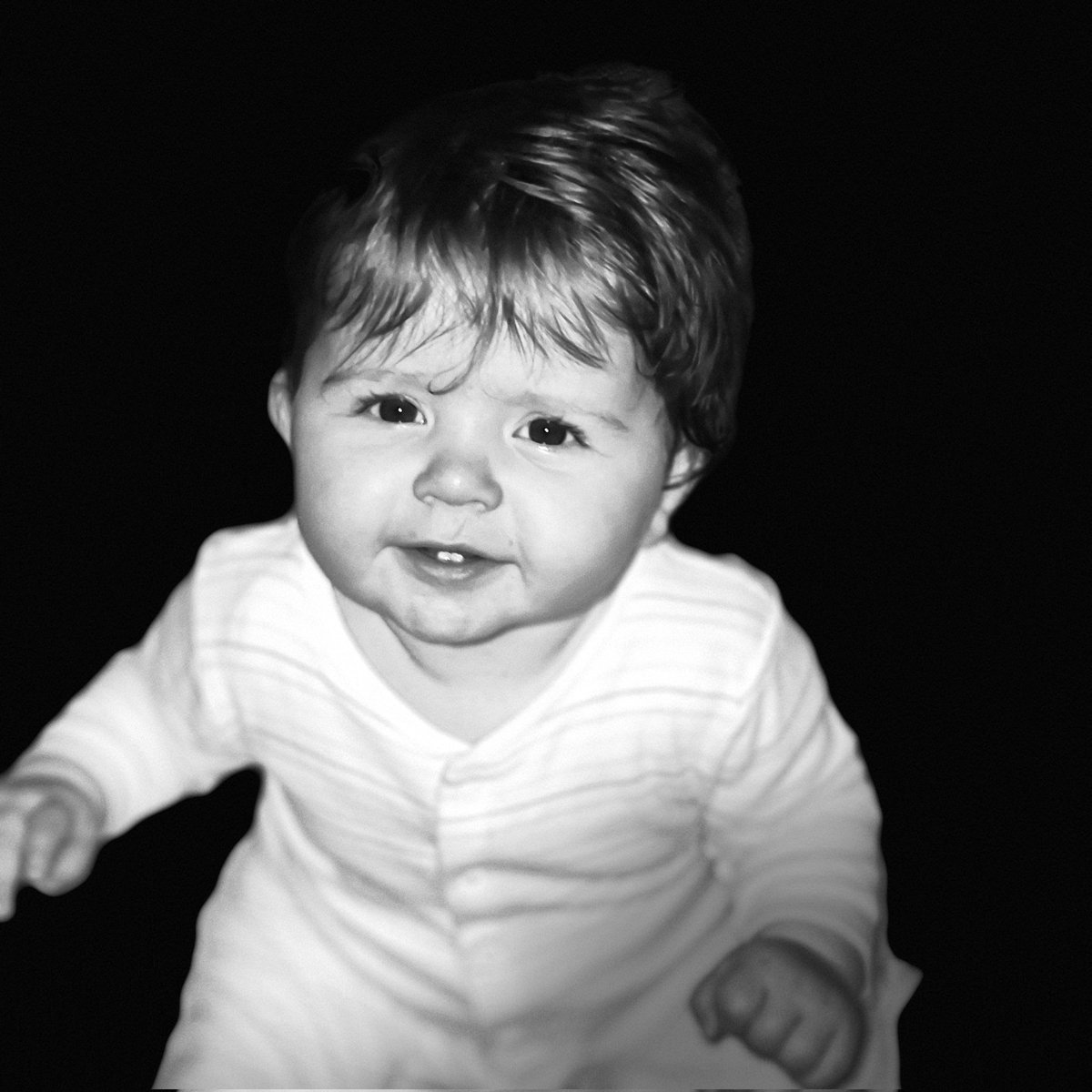 RsCursed's tweet photo. Happy birthday to my beautiful little girl thr big 1 today... hope you enjoy your party princess

Me and mummy love you both loads Lottie 😘 💓  @Annemar64494632 https://t.co/4atcAezB6E