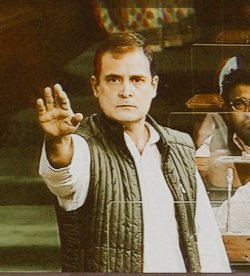 BarolaSam's tweet photo. Rahul Gandhi is the most humble leader in India
#Airmenresult https://t.co/WOCvEnj1EU