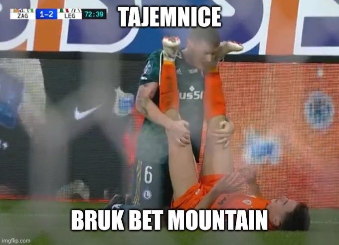 FK0RRYjXIAYrGiF?format=jpg&name=small