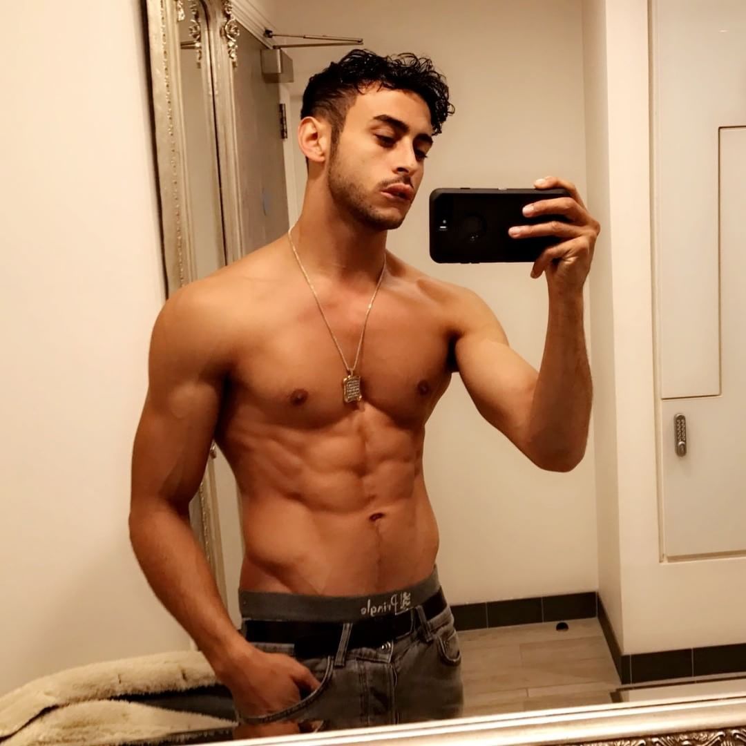 CptSean2151's tweet photo. If Fady El-Sayed is the next Doctor, I think I'd be happy with that. These pictures have nothing to do with why I say that. 😎

Also if you think he'll be the youngest Doctor we've had, nope lol. He's 28, Matt Smith was 26 when he started. #DoctorWho #FadyElSayed https://t.co/isipCbPY02