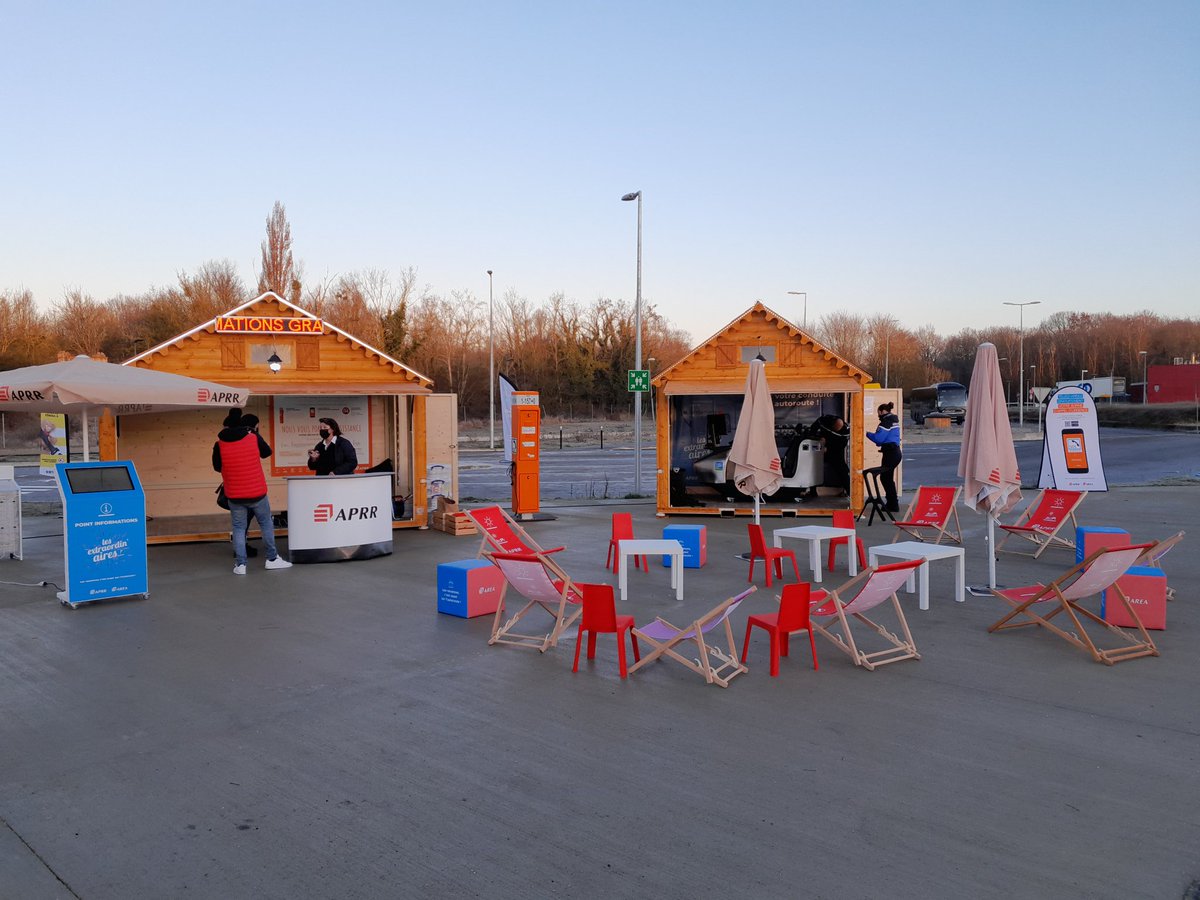 JacquetChristo7's tweet photo. #animations gratuites sur l'aire de #Tailly autoroute #A6 en direction du sud.
Les équipes du groupe #APRR vous accueillent ce matin pour amusez petits et grands.
Ecoutez @AutorouteINFO https://t.co/MzaLkhFVgm