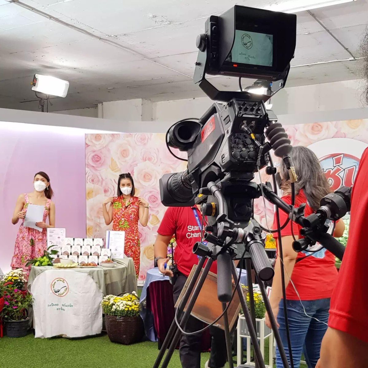ochaorganic's tweet photo. ��าบอกโปรพิเศษค่าาา เนื่องจากเมื่อวานกะปิออร์แกนิคโอชะได้มีโอกาสไปเยือนรายการแซ่บพาซ่าส์  ซึ่งได้จัดโปรในรายการลด 20% 
วันนี้เลยอยากมาจัดโปรลด 10% 
กระปุกละ 220 บาท (น้ำหน้ก 500 กรัม)
1 กระปุก ค่าส่ง 35 บาท
2 กระปุก ค่าส่ง 50 บาท
ยอดซื้อ เกิน 500 บาท ฟรีค่าส่งค่ะ
#อร่อยบอกต่อ https://t.co/liY0DdDK6i