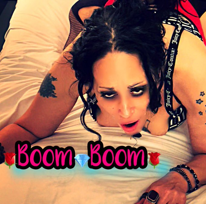 💋 https://t.co/dgn1609p1b