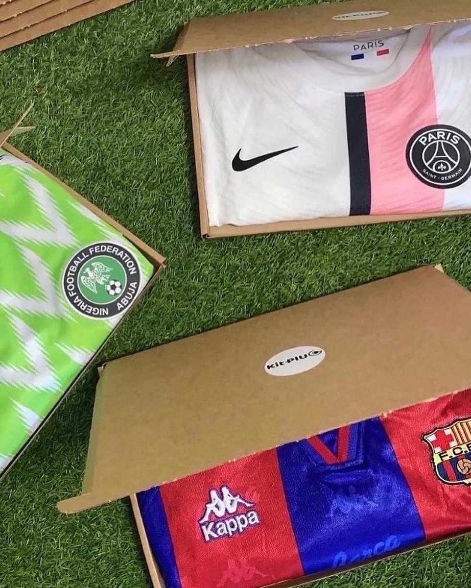 kitplugco's tweet photo. For every Premier League team that gets knocked out in the FA Cup today we’ll giveaway a mystery https://t.co/ZcenmMKZ5m shirt! 📦 

To enter👇

♻️Retweet this tweet
🤝 Follow us

Good luck! https://t.co/8EEQ7N0jLk