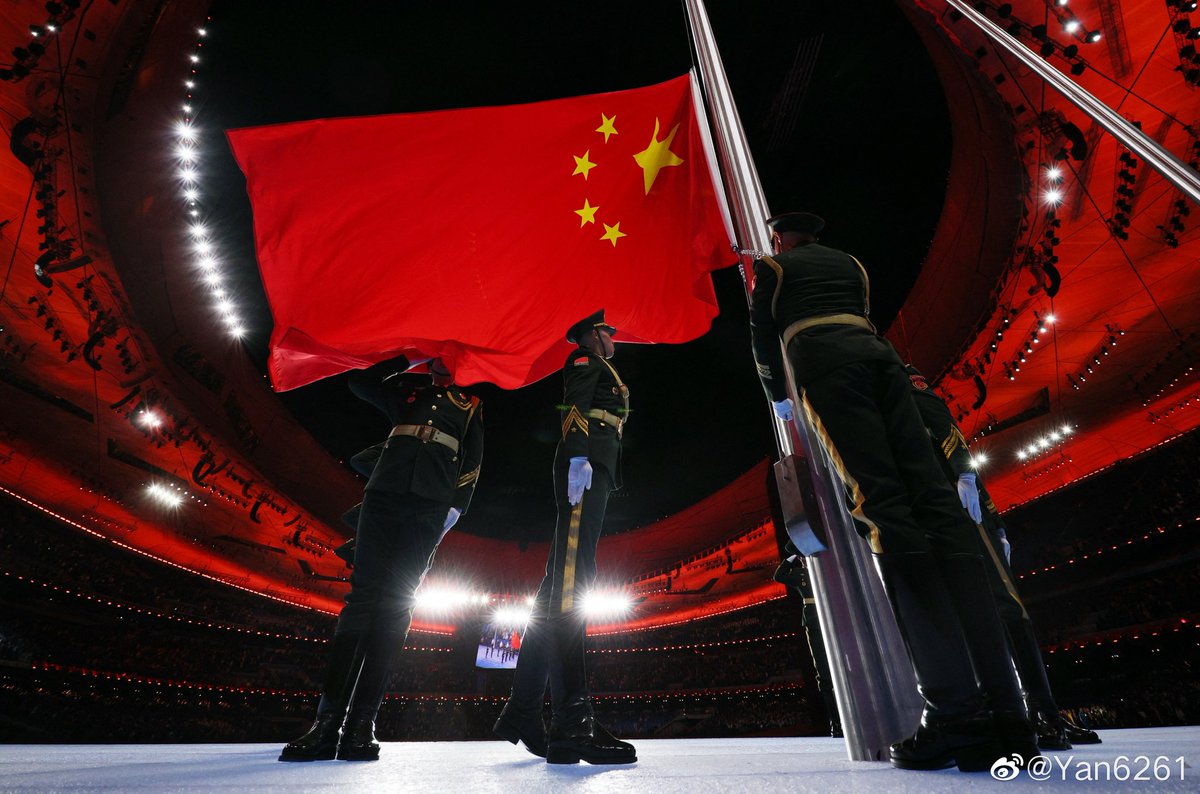 yitiaoyun's tweet photo. #Beijing2022WinterOlympics #北京2022 🇨🇳🇨🇳🇨🇳 https://t.co/DrkCc2fyHf