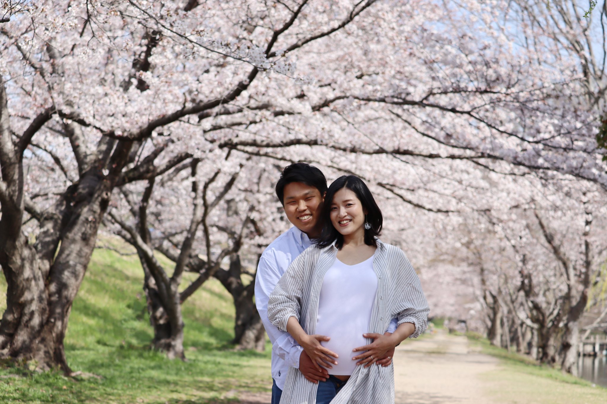 Here Wedding荒井夏樹 桜で撮影 来年も再来年もまた そんな風に約束できるから 季節がある日本に生きててよかった と思う 桜フォト マタニティフォト 岡山 岡山花嫁 岡山ママ 岡山桜の名所 T Co Eym6xijowc Twitter Here Wedding荒井夏樹 桜で撮影 来年も再来年もまた そんな風に約束できるから 季節がある日本に生きててよかった と思う 桜フォト マタニティフォト 岡山 岡山花嫁 岡山ママ 岡山桜の名所 T Co Eym6xijowc Twitter