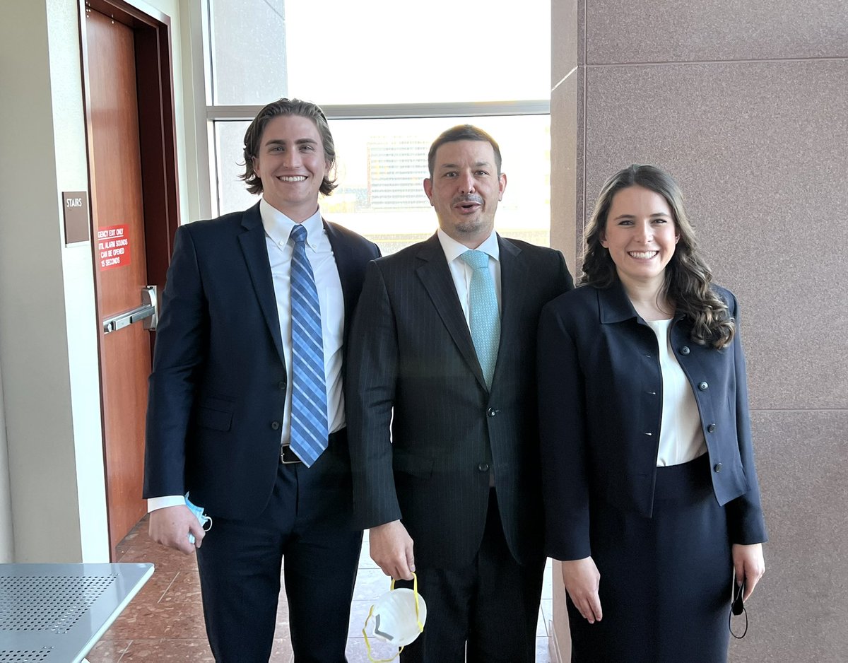 tamlarnerd's tweet photo. #ProudPadreMoment watching @MaxLarnerd “litigating” for U of Arizona’s Roger’s School of Law’s Mock Trial team in LV today!! @PhillipsExeter #ClassOf15 @RogersFdnSNV @ClarkCountySch @uarizona https://t.co/KfZ9h6SKXH