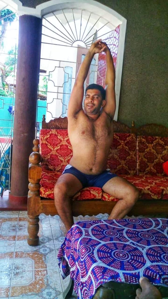 Enin_Chakerz's tweet image. ඇයි උදෙම නැගිට්ටම මෙහෙම මුසලකමට ඇනුම් අරින්නෙ මිනිස්සූ