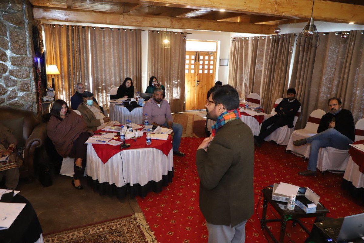 SignifyEC's tweet photo. Shamoon Hashmi, Add. Sec NA, delivering a session to facilitate parliamentarians in prioritizing the agenda of Peacebuilding and SDGs 16 during parliamentary public #engagement

#CVE #Development #Sustainability 

@Shamoon_Hashmi @SecretariatSDGs https://t.co/2xglGFJu0w