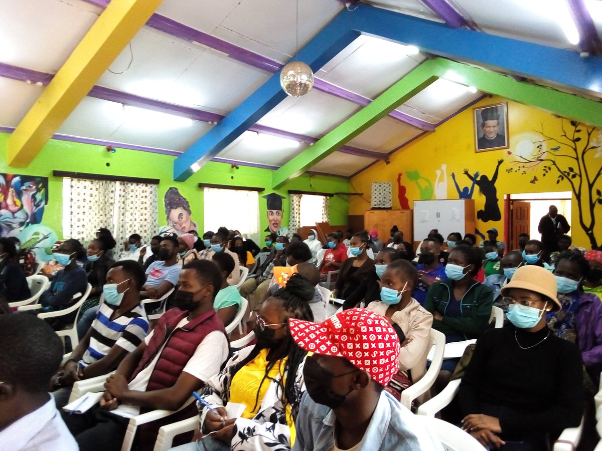 Br.John Njuguna taking us through the facts of Avacado Farming. What does it take to be an avocado farmer and the HOW of the business.
<a href="/Avocadoguild/">Avocado DAO🥑</a> <a href="/nonprofitcoffee/">Three Avocados</a> <a href="/CA_Avocados/">California Avocados</a> <a href="/SelvamSahaya/">Sahaya G. Selvam</a> <a href="/claudalynn/">Lilian Muli</a>