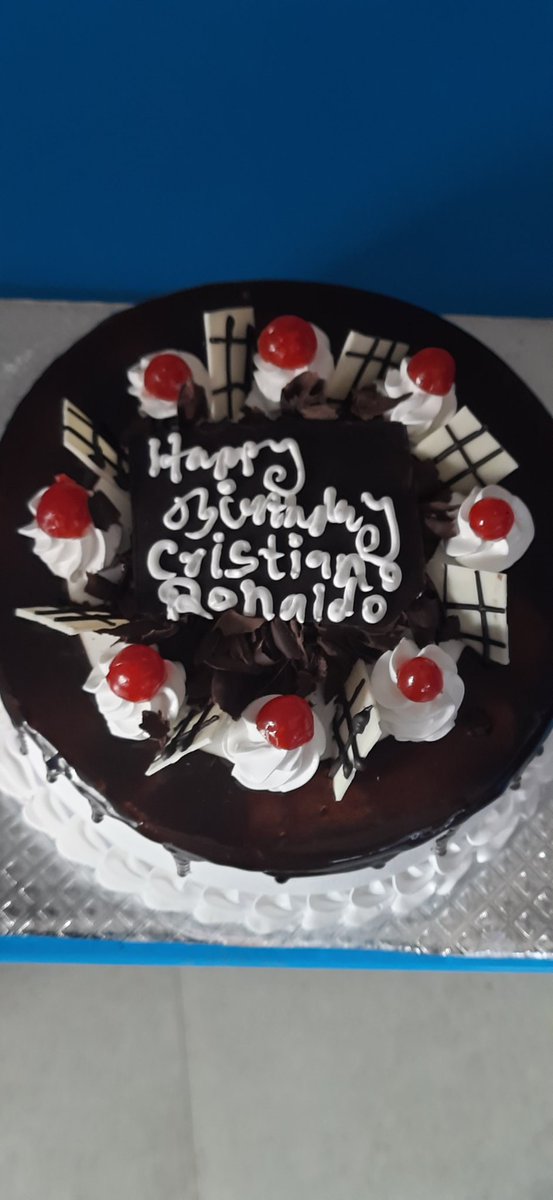 keshab07's tweet photo. 37th birthday ❤
@Cristiano https://t.co/JysSz6Unck