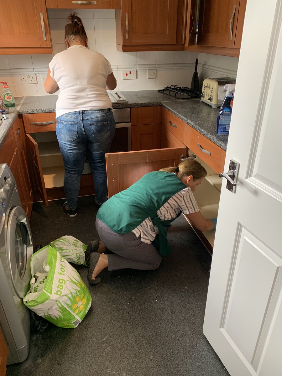 ecoclean_ltd's tweet photo. Our cleaning teams are the best in the sector and they often tell us exactly that 😂 https://t.co/S0iW1IdpXz