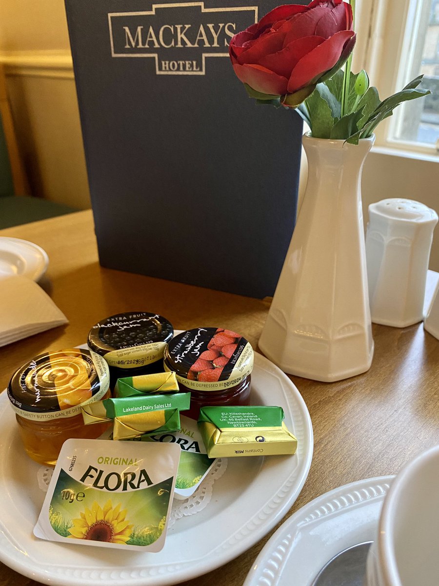 JosieSmithMedia's tweet photo. Is there anything more soothing or pleasing than a #hotelbreakfast ⁉️🧘🏼‍♀️☺️ (I think #everydaylife seems much easier immediately afterwards.. is it because of the miniature aspect of it?!) 🤔😍 #oneofeverythingplease @MackaysHotel @VisitScotland #venturenorth 🤓 https://t.co/9N5Qe2PTle