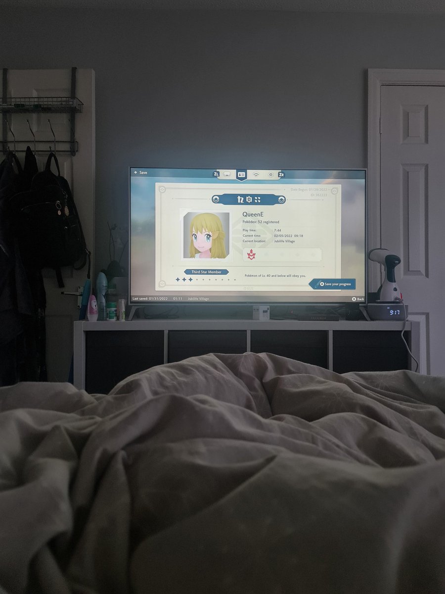 【QueenE】 tweet media