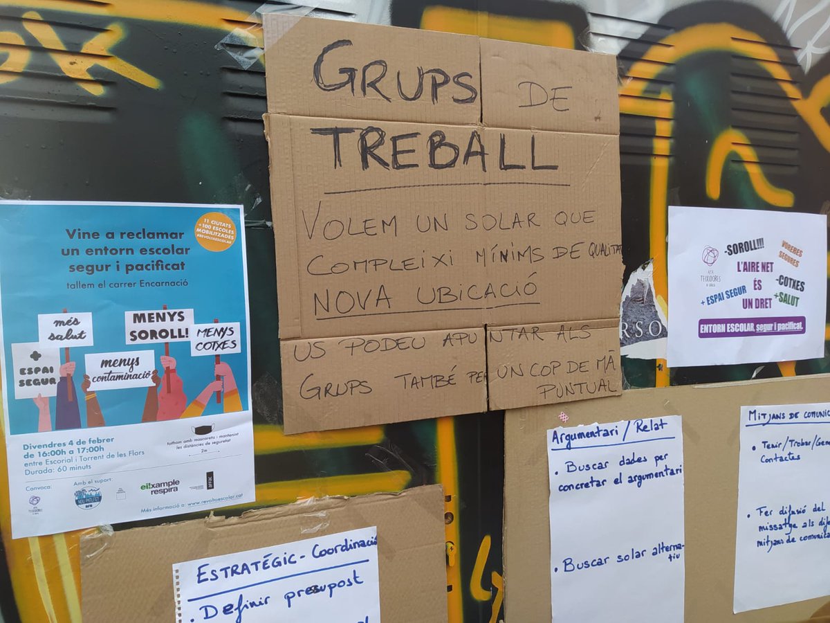AFA Escola Teixidores de Gràcia (@afateixidoresg) on Twitter photo Gràcies a totes les famílies que vau participar ahir al tall de la 15a #RevoltaEscolar per reclamar un entorn escolar segur i pacífic. I merci a les comissions organitzadores! Seguim! #FemTribu <a href="/RevoltaEscolar/">Revolta Escolar Cat</a> <a href="/escola_gracia/">Escola Teixidores de Gràcia</a> #afanoupatufet #MAcentreeducati pic.x.com/FqHJSiEawD Gràcies a totes les famílies que vau participar ahir al tall de la 15a #RevoltaEscolar per reclamar un entorn escolar segur i pacífic. I merci a les comissions organitzadores! Seguim! #FemTribu <a href="/RevoltaEscolar/">Revolta Escolar Cat</a> <a href="/escola_gracia/">Escola Teixidores de Gràcia</a> #afanoupatufet #MAcentreeducati pic.x.com/FqHJSiEawD