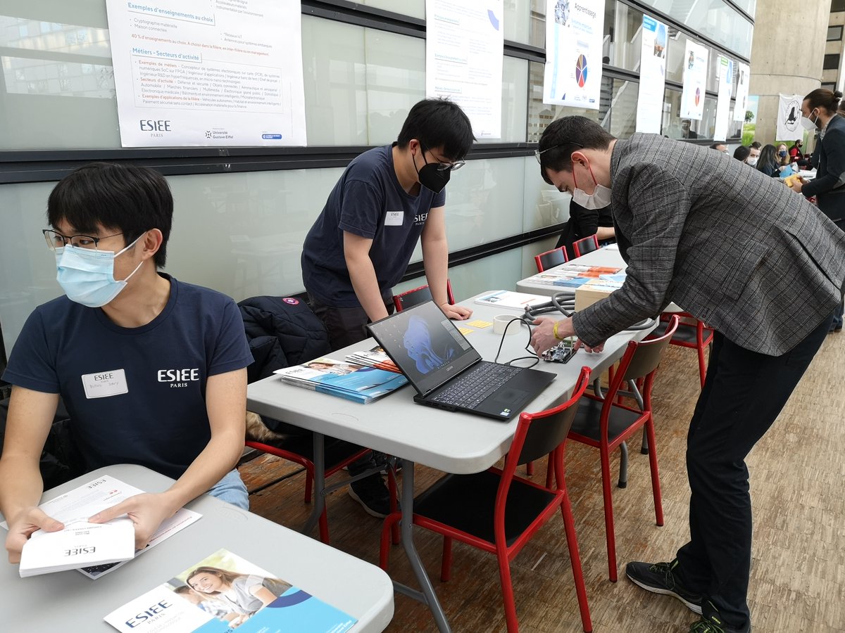 ESIEE PARIS tweet media